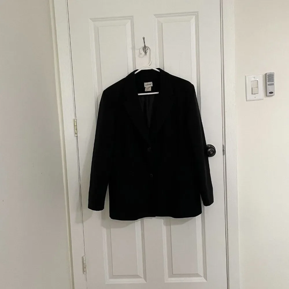 Women Liz Baker Oversized Fit Business Minimalist Blazer in Black Size 16 - Picture 7 of 8
